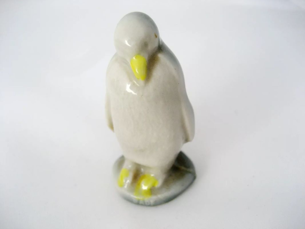 penguin whimsy made by Wade Ceramics